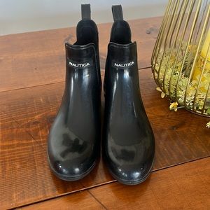 Nautica rubber boots